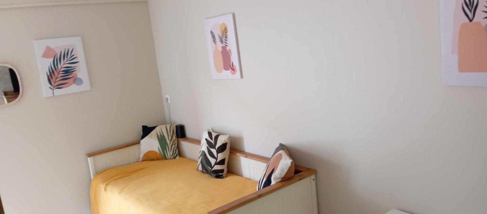 Studio Renove A Conches Bagian luar foto