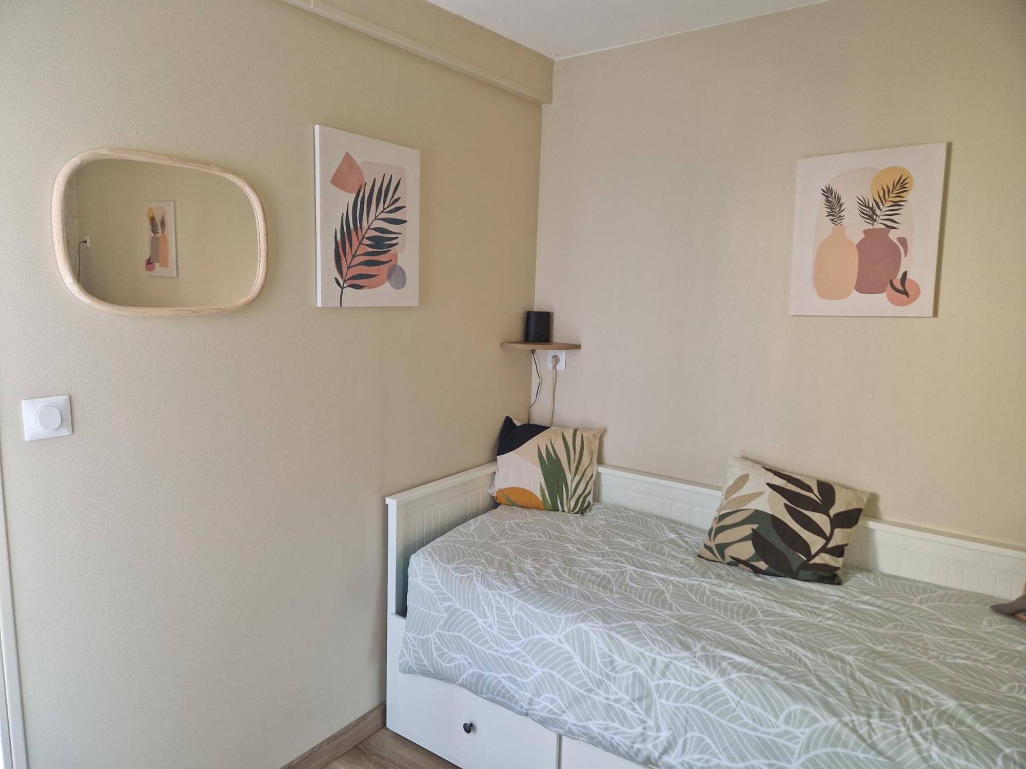Studio Renove A Conches Bagian luar foto